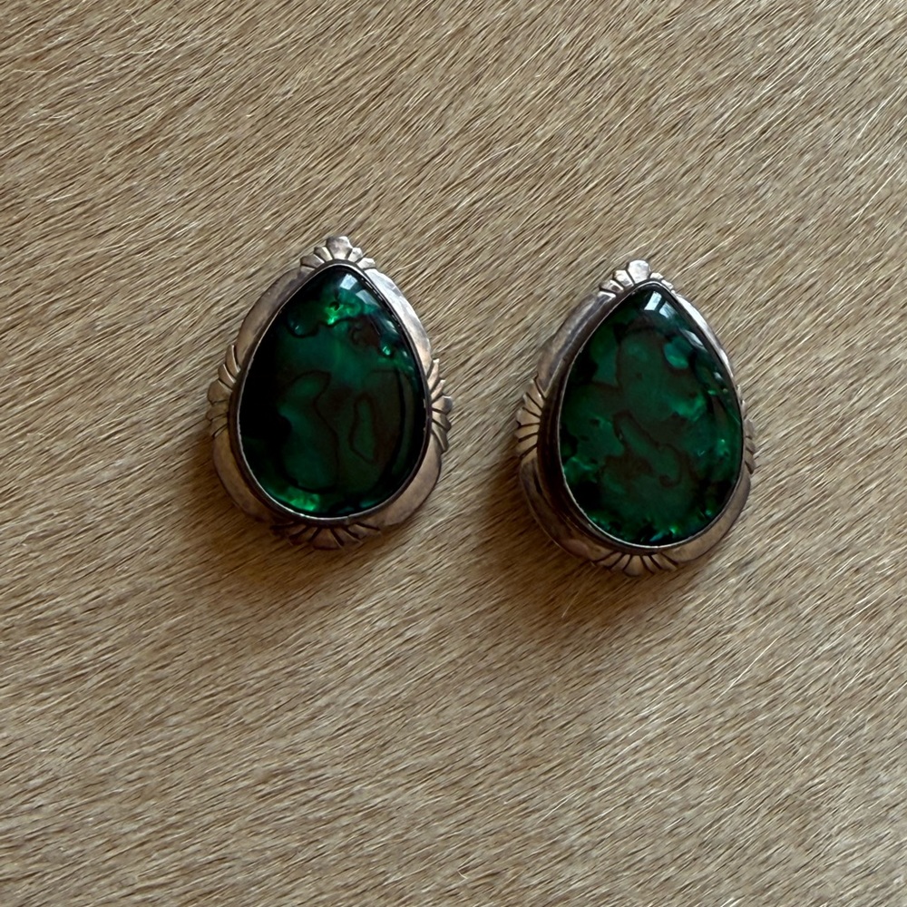 Nakai vintage Sterling Silver Teardrop Green Stone Earrings - Picture 4 of 8